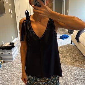 Cistar Navy Bow Tank